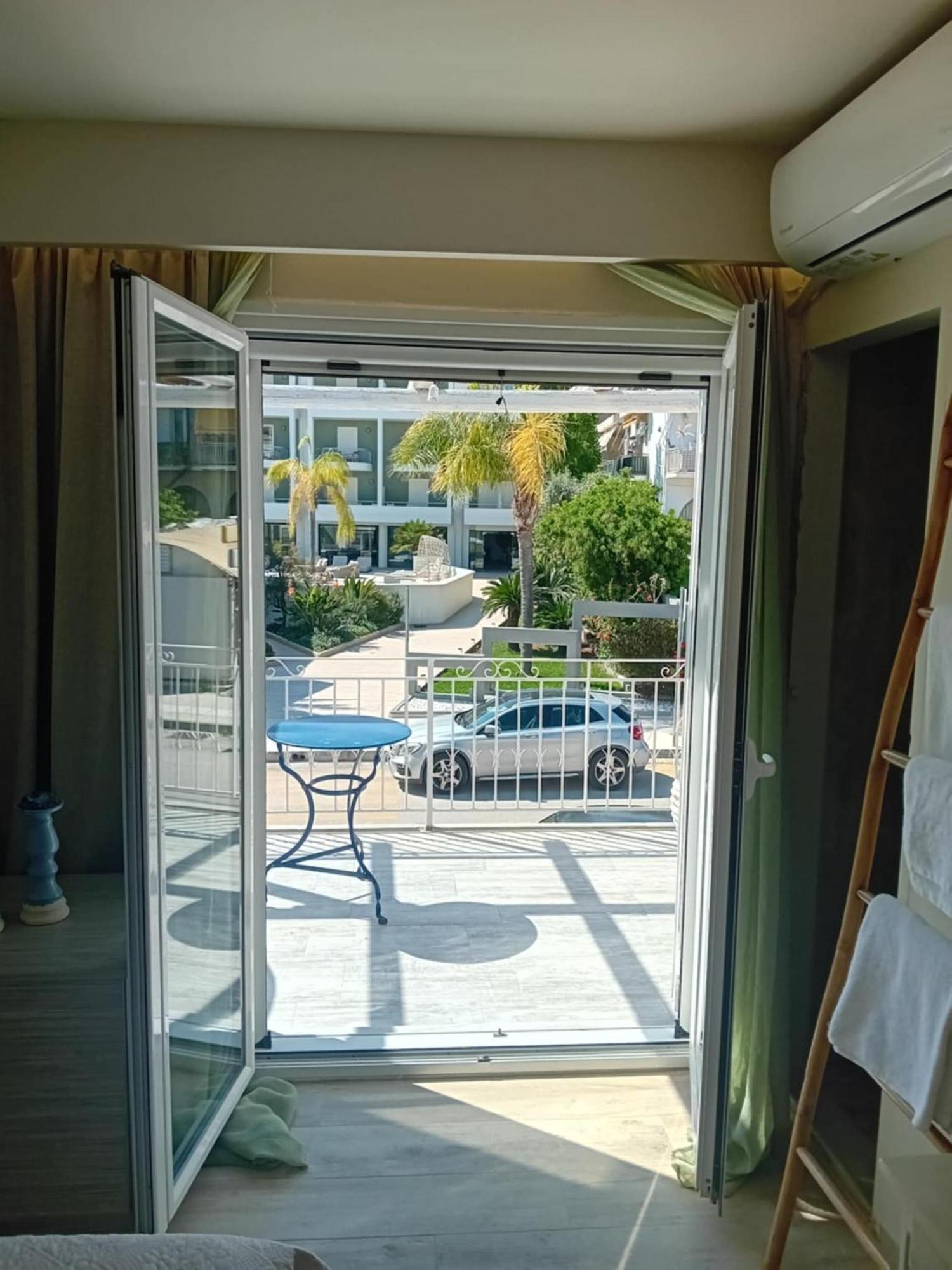 Hotel Assini Beach Tolo Room photo