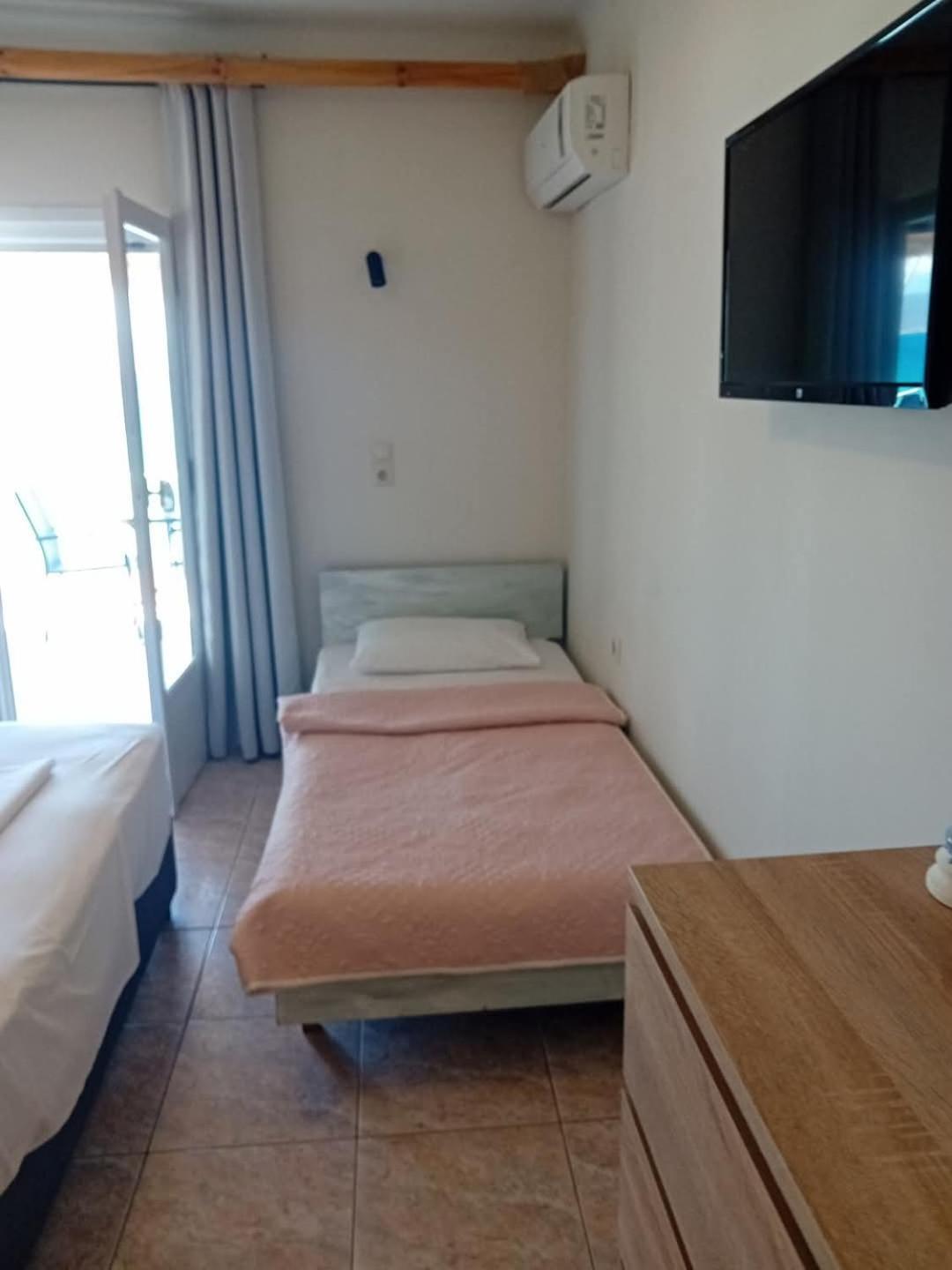 Hotel Assini Beach Tolo Exterior photo